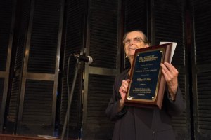 Wilma Wirt accepts the George Mason Award in Richmond on Sept. 9.